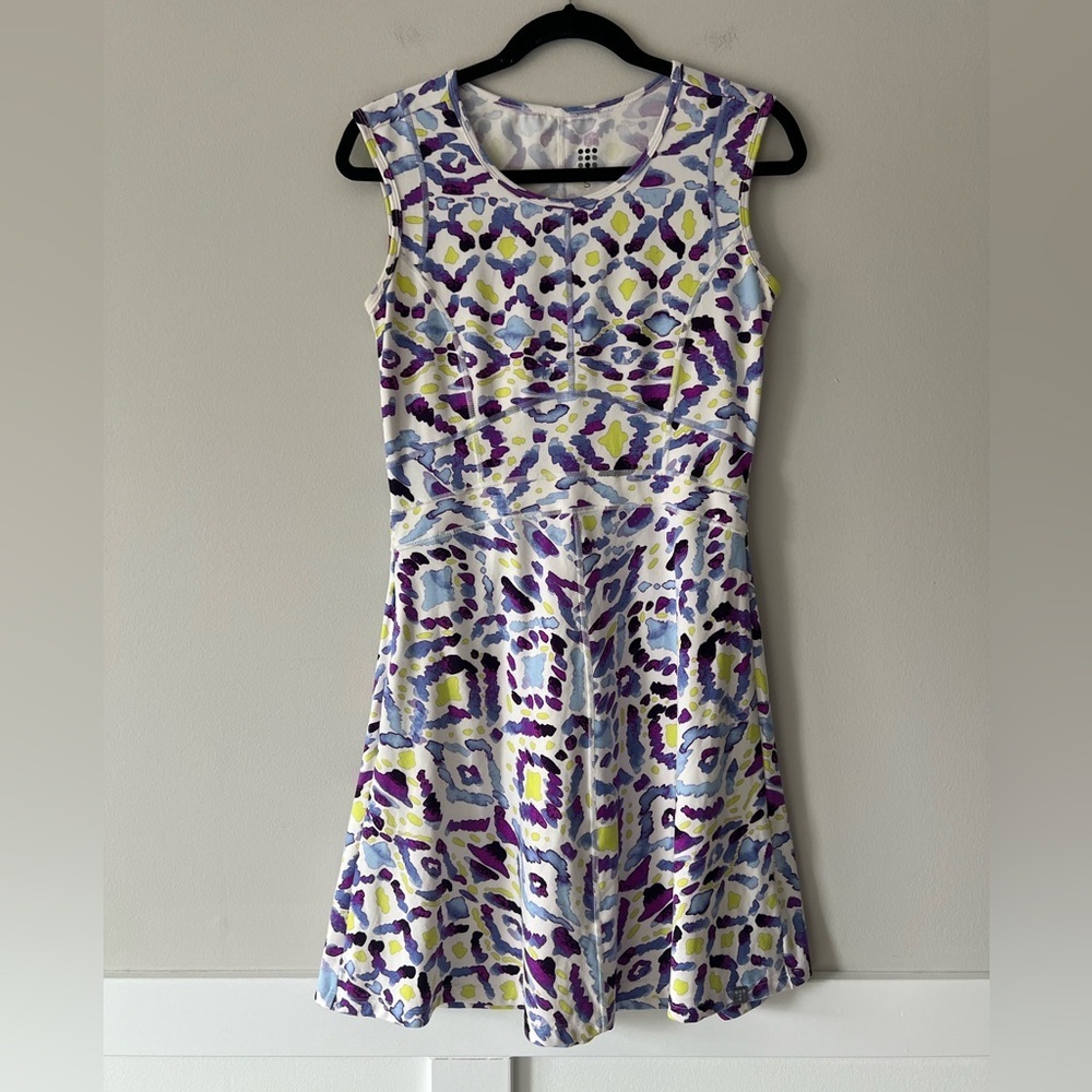 Title Nine Women Dream Dress Size S Athletic Sleeveless Geometric Print Short
